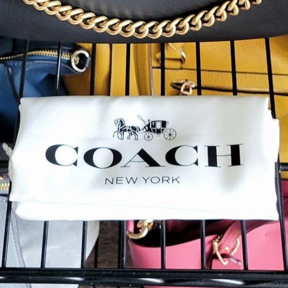 $269 *NEW*  COACH Signature Chain Hobo - Picture 6 of 16